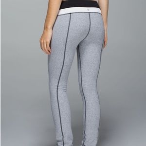 Lululemon Skinny Groove Pant Grey Hearringbone